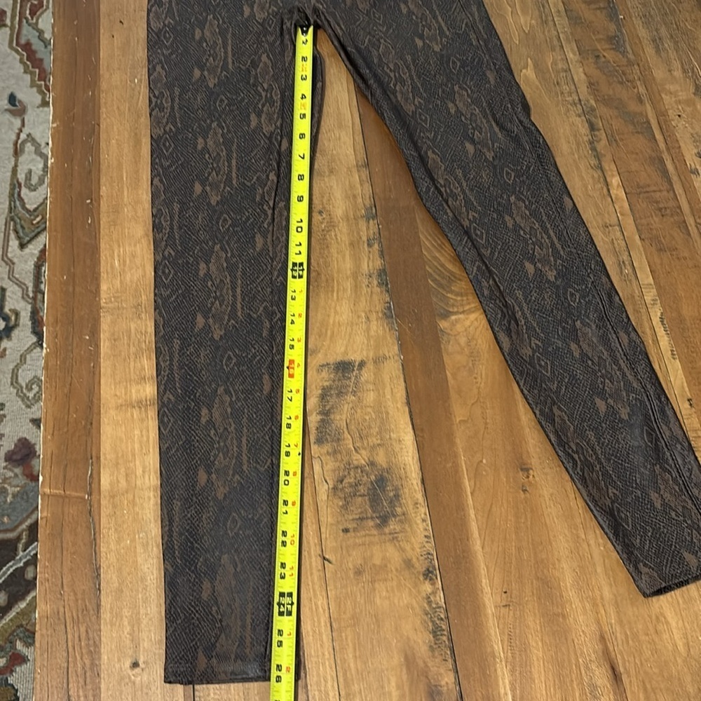 Spanx Snakeskin Pattern, Size Large - image 6